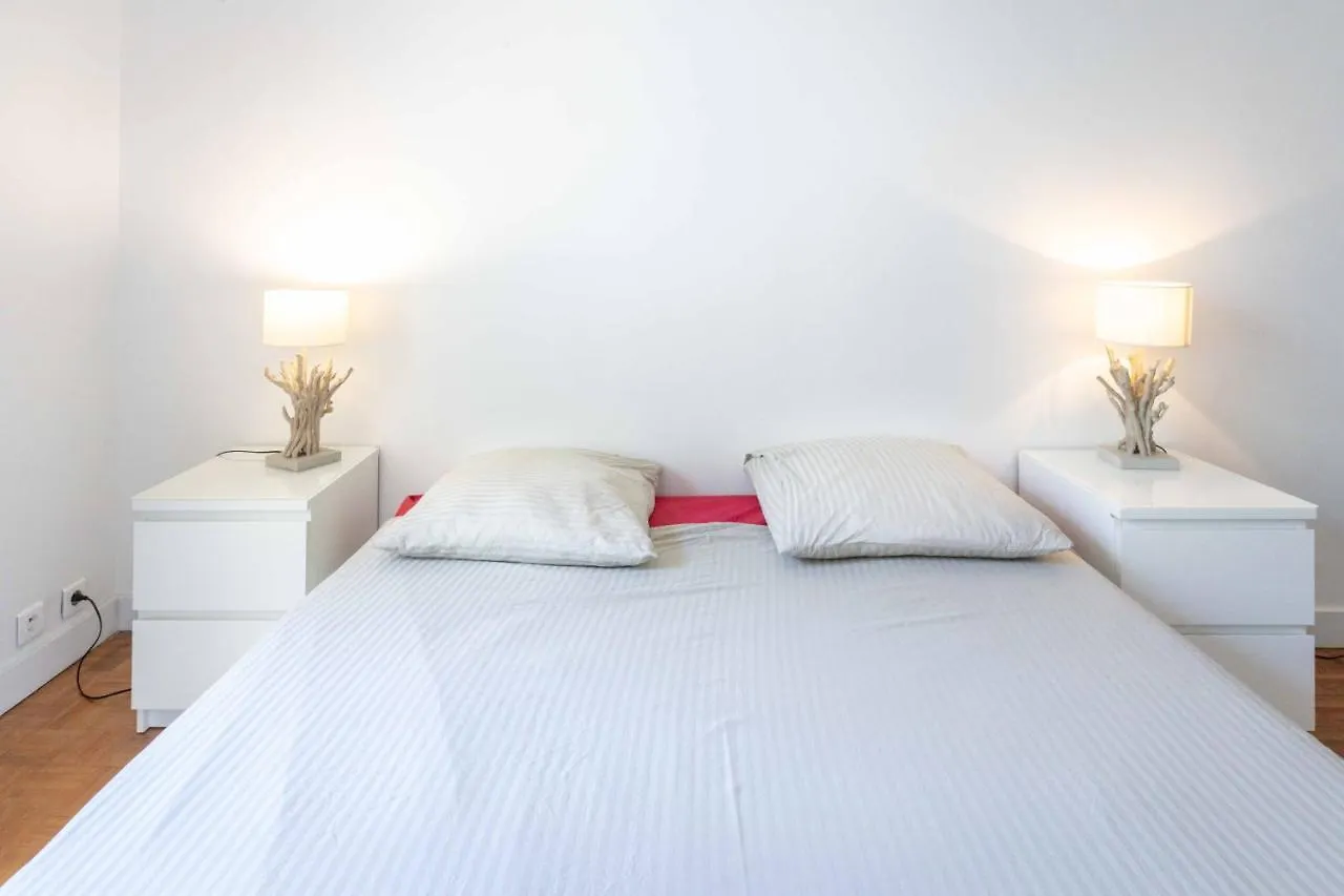 Paris City - Spacious 3 Rooms Flat For Families - 3 Minutes From Metro Station Francie