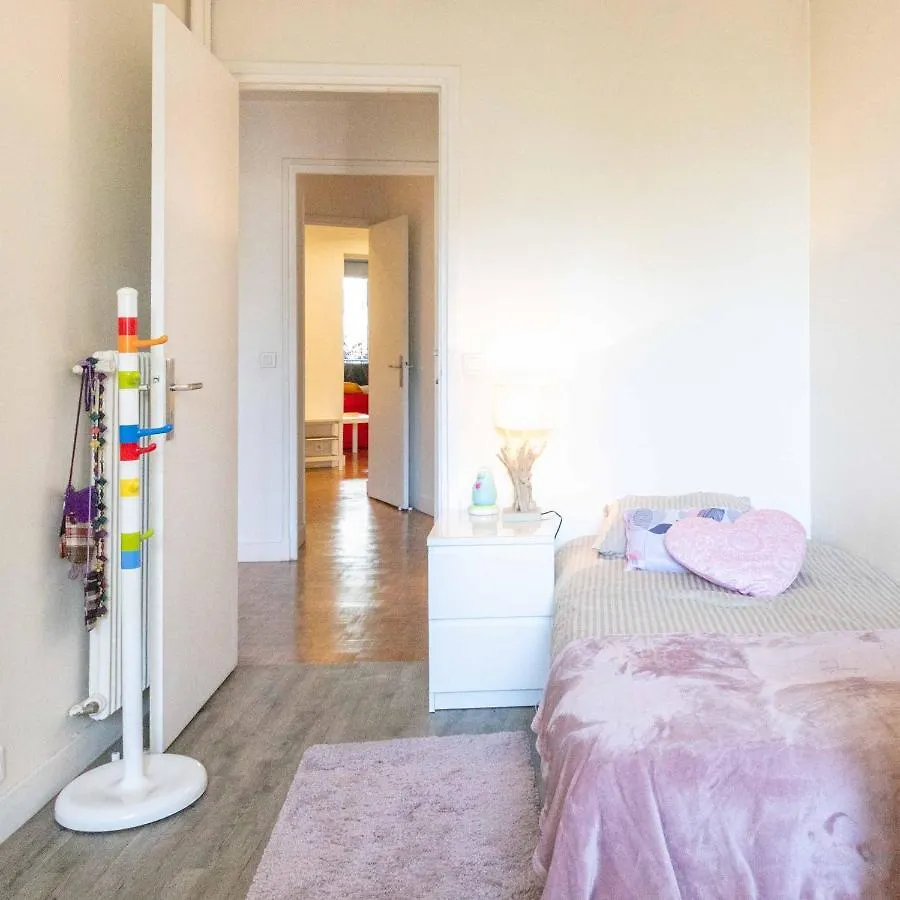 Aparthotel Paris City - Spacious 3 Rooms Flat For Families - 3 Minutes From Metro Station
